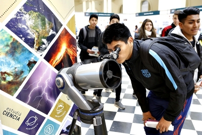 Accesibilidad en la comunicación institucional de la Expo Universidad dirigida a futuros ingresantes a la Universidad Nacional de La Plata