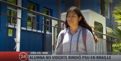 Alumna no vidente rindió su PSU en  braille